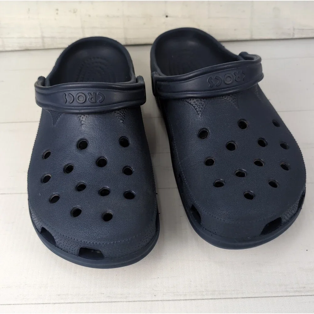 Crocs Navy Blue L Women's Size 10-11 Men's Size 8-9 Clogs Slip-On